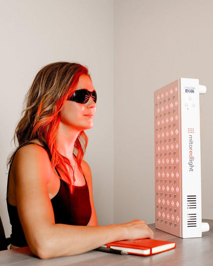 MitoMID 2.0 | Red Light Therapy Panel